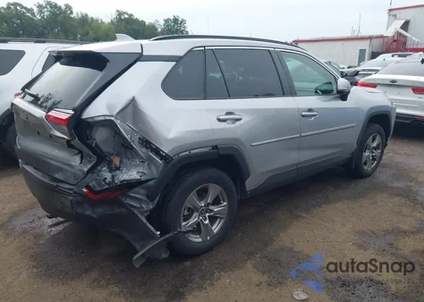 2024 Toyota Rav4 Xle z USA, uszkodzony, nr VIN 2T3P1RFV9RC416156